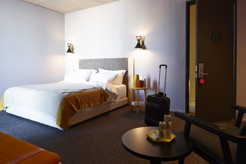 Alex Hotel - Accommodation Whitsundays 26