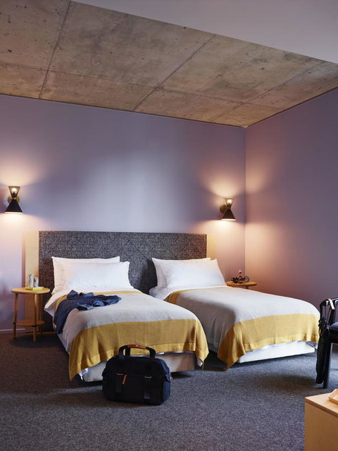 Alex Hotel - Accommodation Whitsundays 15
