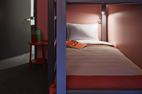 Alex Hotel - Accommodation Whitsundays 28