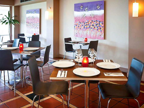 The Continental Hotel - Accommodation Whitsundays 31