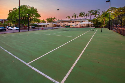 The Continental Hotel - Accommodation Whitsundays 7