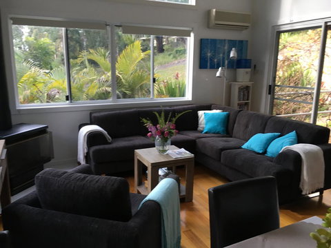 Nelson Bay Bed & Breakfast - Accommodation Whitsundays 6
