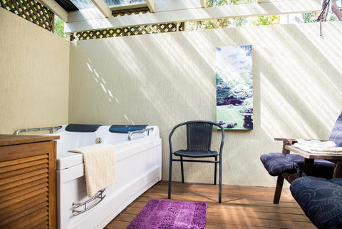 Nelson Bay Bed & Breakfast - Accommodation Whitsundays 23