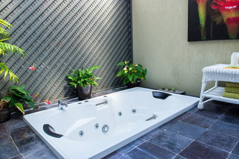 Nelson Bay Bed & Breakfast - Accommodation Whitsundays 22