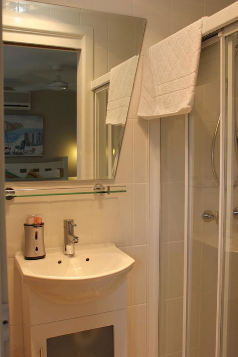 Nelson Bay Bed & Breakfast - Accommodation Whitsundays 35