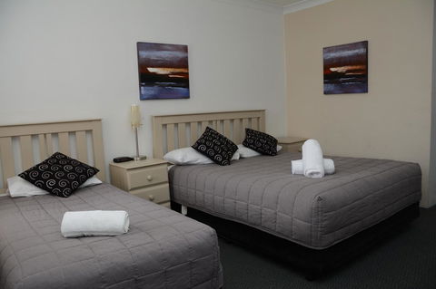Ben Chifley Motor Inn - Accommodation Whitsundays 13