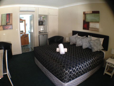 Ben Chifley Motor Inn - Accommodation Whitsundays 22