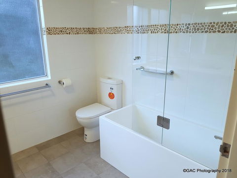 Mollymook Cove Apartments - Accommodation Whitsundays 27