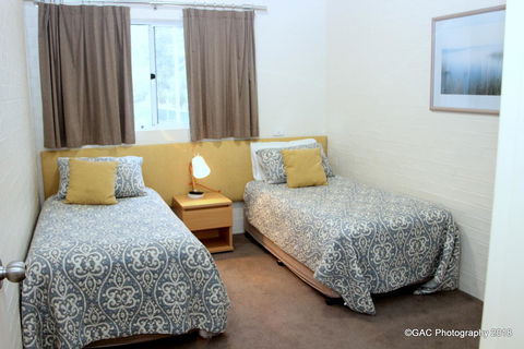 Mollymook Cove Apartments - Accommodation Whitsundays 26