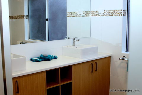 Mollymook Cove Apartments - Accommodation Whitsundays 28