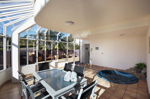 Mollymook Cove Apartments - Accommodation Whitsundays 35