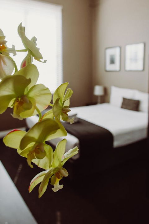 Crossroads Hotel - Accommodation Whitsundays 11