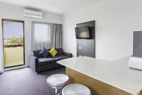 Metro Hotel Miranda - Accommodation Whitsundays 8