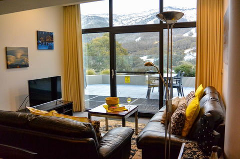 Lantern 1 Bedroom Balcony With Panoramic View - Accommodation Whitsundays 1