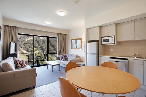 Lantern 1 Bedroom Balcony With Panoramic View - Accommodation Whitsundays 30
