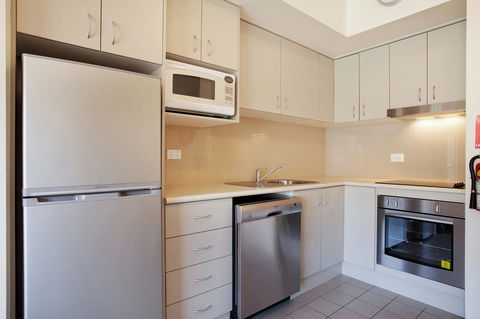 Lantern 1 Bedroom Balcony With Panoramic View - Accommodation Whitsundays 29