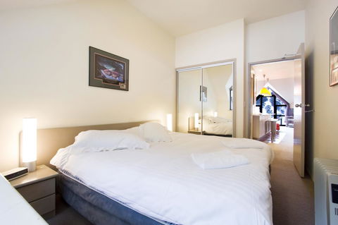 Lantern 1 Bedroom Balcony With Panoramic View - Accommodation Whitsundays 38