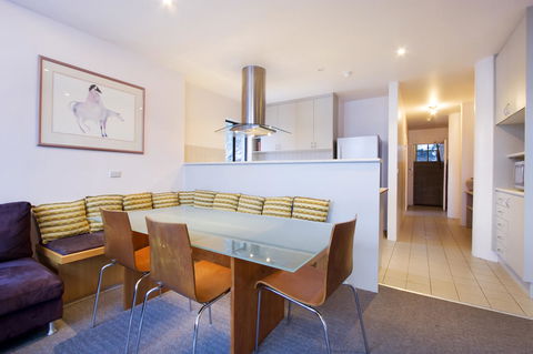 Lantern 1 Bedroom Balcony With Panoramic View - Accommodation Whitsundays 13