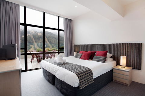 Lantern 1 Bedroom Balcony With Panoramic View - Accommodation Whitsundays 10