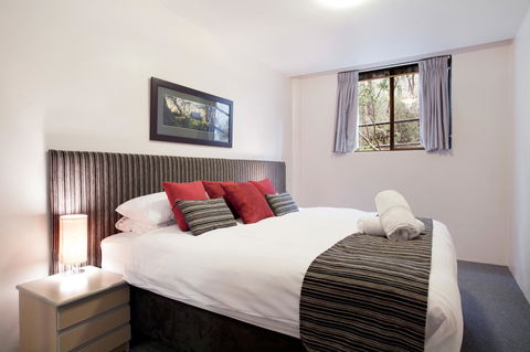 Lantern 1 Bedroom Balcony With Panoramic View - Accommodation Whitsundays 11