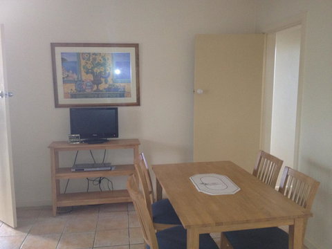 Oxley Cove Holiday Apartment - Accommodation Whitsundays 9