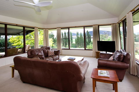 Stay In Mudgee The Grove, The Church, And Premium Private Homestead - Accommodation Whitsundays 0