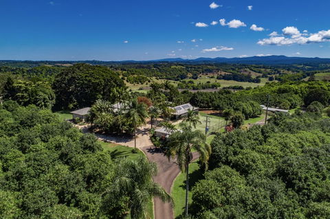 Byron Hinterland Villas - Accommodation Whitsundays 12