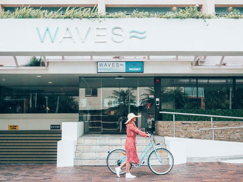 Waves Byron Bay - Accommodation Whitsundays 0
