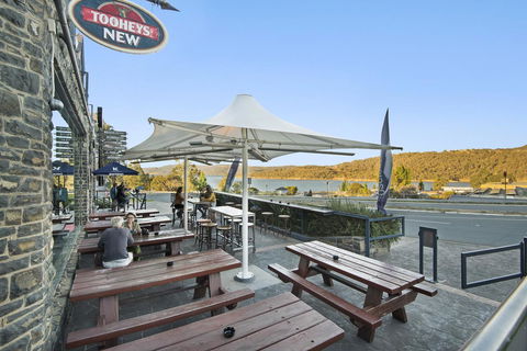 Banjo Paterson Inn - Accommodation Whitsundays 7