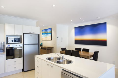 Beachfront 2 - Accommodation Whitsundays 7