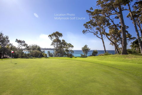 Beachfront 2 - Accommodation Whitsundays 21