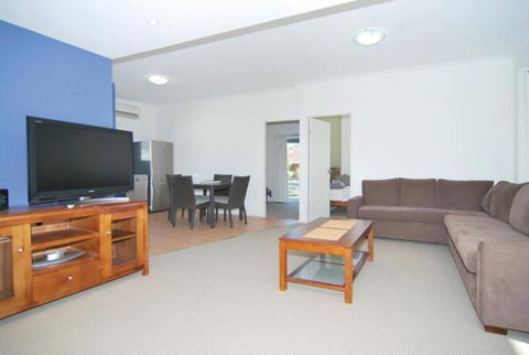 Huskisson Holiday Motel Cabins - Accommodation Whitsundays 27