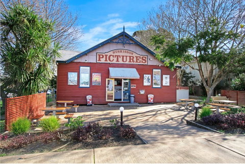 Huskisson Holiday Motel Cabins - Accommodation Whitsundays 18
