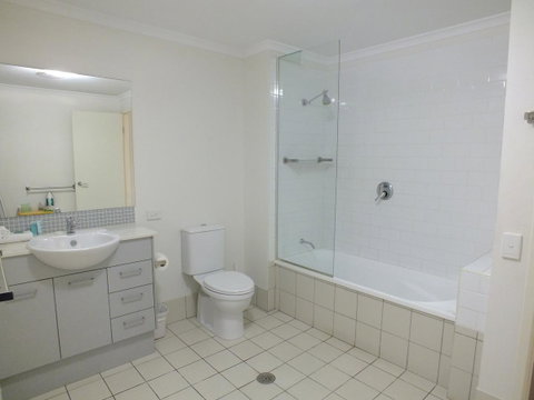 Pacific Marina Apartments - Accommodation Whitsundays 5