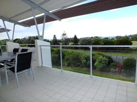Pacific Marina Apartments - Accommodation Whitsundays 17