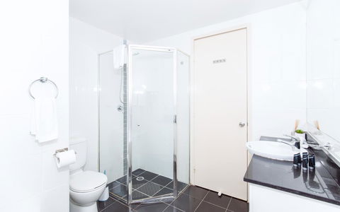 DD Apartments Chinatown - Accommodation Whitsundays 7