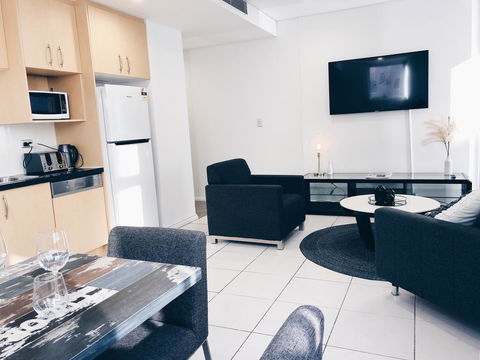 DD Apartments Chinatown - Accommodation Whitsundays 11