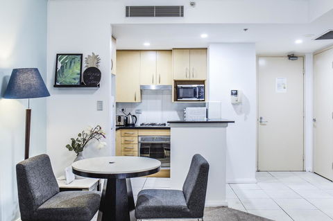 DD Apartments Chinatown - Accommodation Whitsundays 4