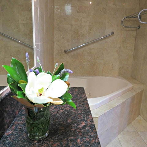 Best Western Plus Goulburn - Accommodation Whitsundays 18