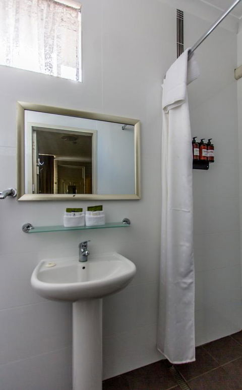 Best Western Endeavour Motel - Accommodation Whitsundays 40
