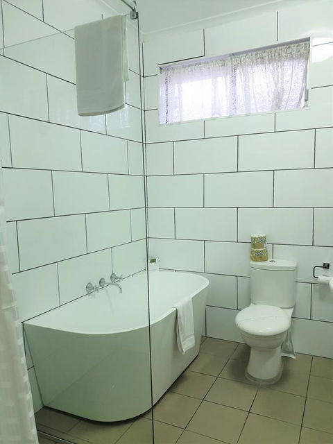 Best Western Endeavour Motel - Accommodation Whitsundays 13