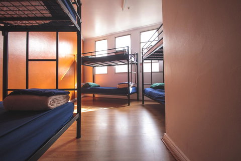 Mad Monkey Kings Cross - Accommodation Whitsundays 15