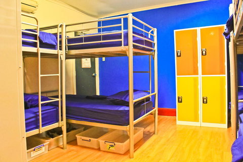 Mad Monkey Kings Cross - Accommodation Whitsundays 31