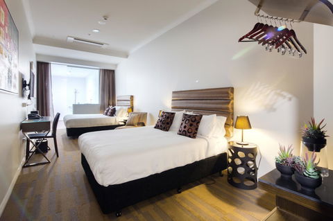 57Hotel - Accommodation Whitsundays 24