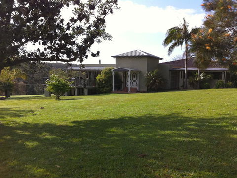 Sinclairs Country Retreat - Accommodation Whitsundays 1