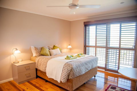 Sinclairs Country Retreat - Accommodation Whitsundays 12