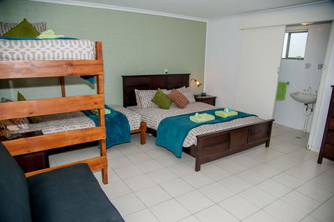 Sinclairs Country Retreat - Accommodation Whitsundays 30