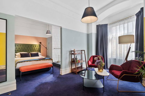 Hotel Harry, Ascend Hotel Collection - Accommodation Whitsundays 9