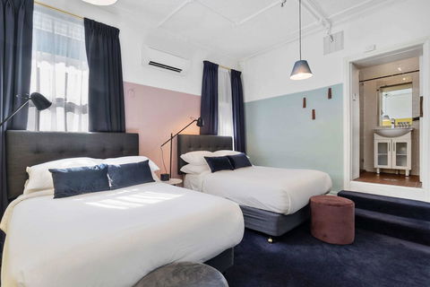 Hotel Harry, Ascend Hotel Collection - Accommodation Whitsundays 25