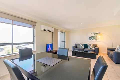 The Observatory Self Contained Apartments - Accommodation Whitsundays 14